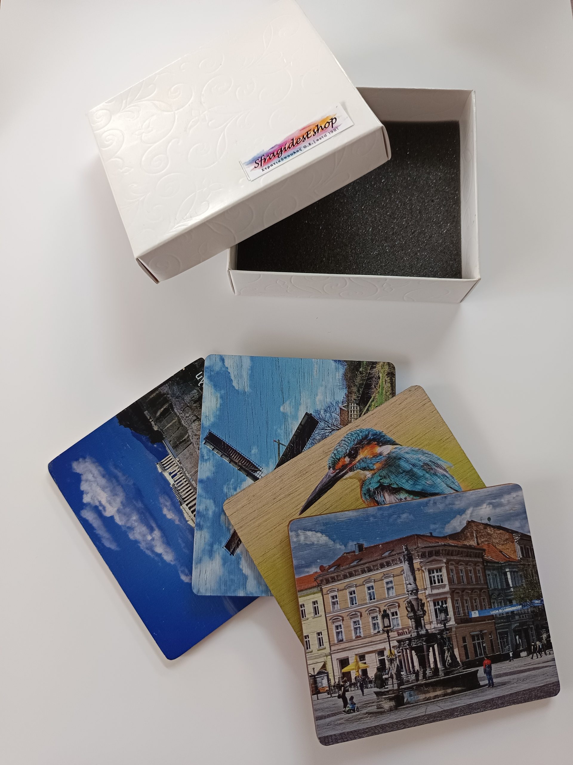 506 (1) Σουβέρ Ξύλινο 8,5Χ10cm με Ψηφιακή Εκτύπωση 4τεμ. με το δικό σας εικαστικό - ΔΙΑΤΙΘΕΤΑΙ ΜΕ ΚΟΥΤΙ ΓΙΑ ΔΩΡΟ - Image 1