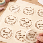 Αυτοκόλλητες Eτικέτες Βινυλίου Στρογγυλές (Iδανικές για stickers με QR, Google Reviews, Thank you κ.α.)